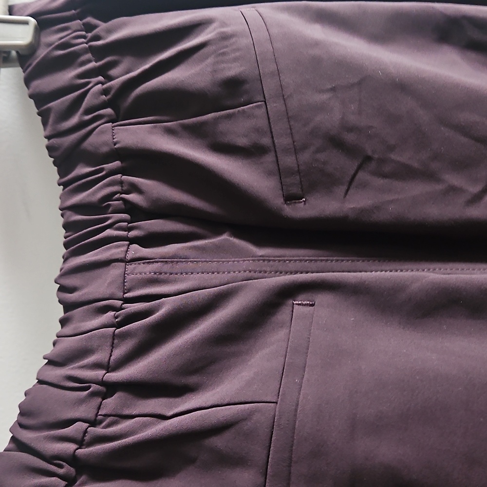 NWT MM Lafleur Colby Pants OrigamiTech Size 6 In Acai - Picture 4 of 6